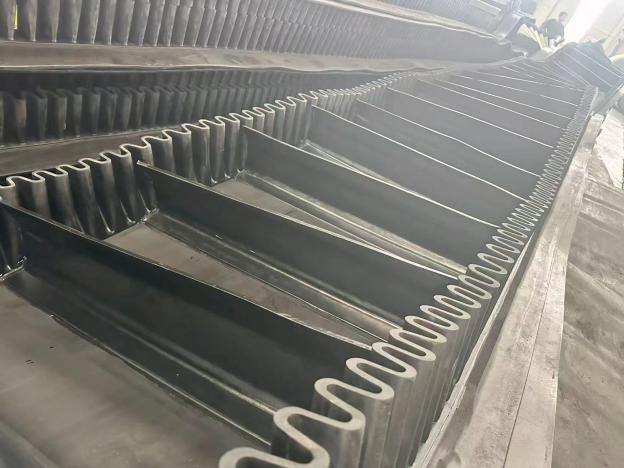 Latest company blogs about Corrugated Sidewall Conveyor Belt Delivery to India