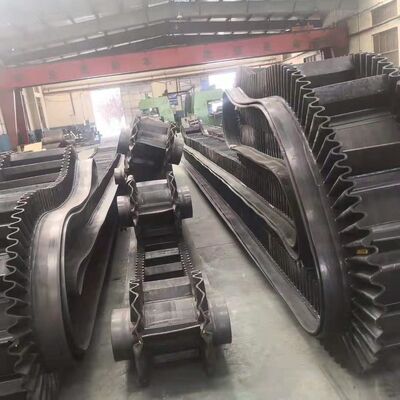 Buy Black Corrugated Sidewall Conveyor Belt for Large Inclination Transportation online manufacture