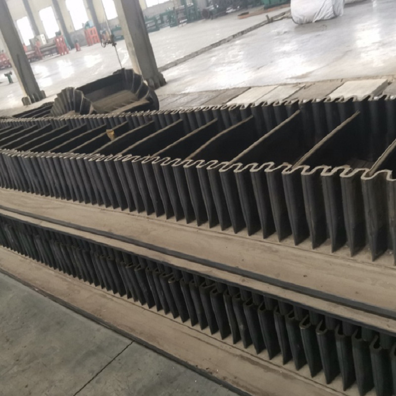 PVC PU Tear Resistant 90 Degree Conveyor Belt